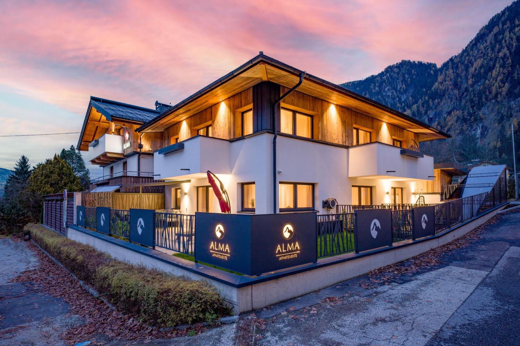 Appartements Alma Mayrhofen Esterno foto